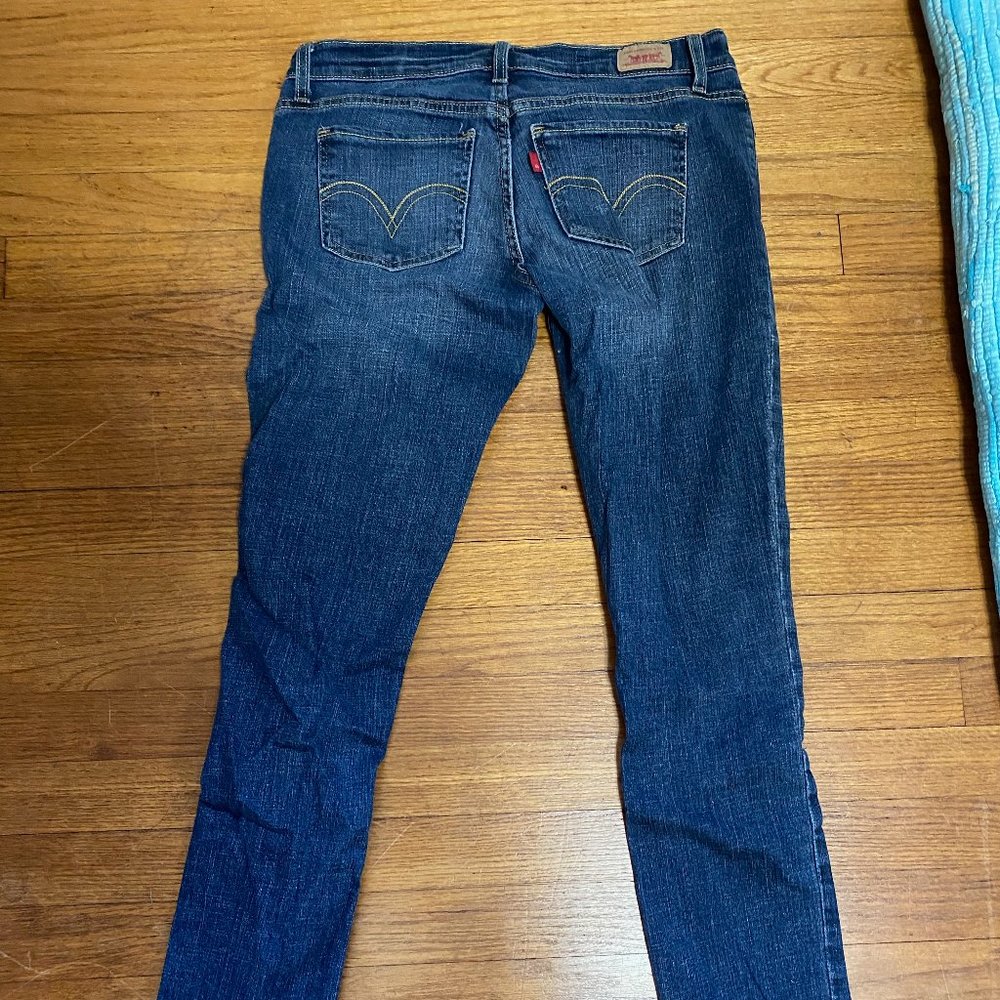 Levi Jeans - Picture 4 of 4